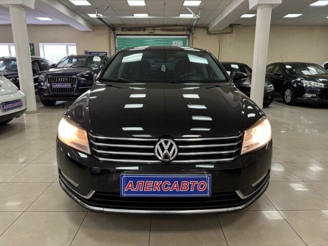 Чорний Фольксваген Пассат, об'ємом двигуна 1.8 л та пробігом 196 тис. км за 8900 $, фото 5 на Automoto.ua
