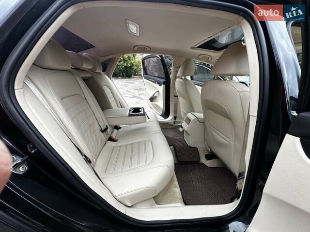 Черный Фольксваген Пассат, объемом двигателя 2.5 л и пробегом 216 тыс. км за 9999 $, фото 35 на Automoto.ua