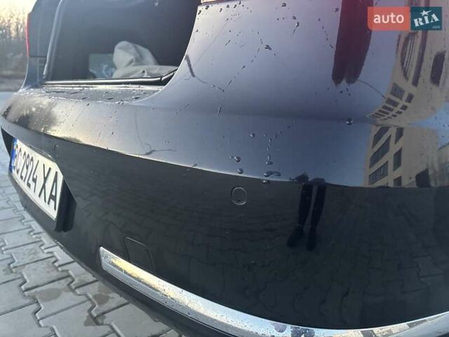 Черный Фольксваген Пассат, объемом двигателя 1.39 л и пробегом 265 тыс. км за 9900 $, фото 14 на Automoto.ua