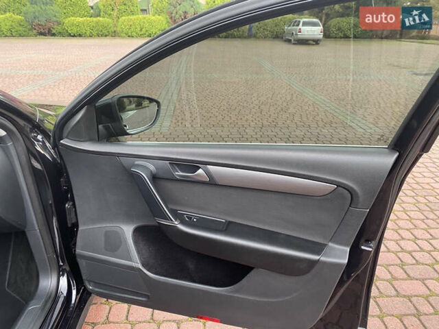 Чорний Фольксваген Пассат, об'ємом двигуна 1.6 л та пробігом 191 тис. км за 10650 $, фото 16 на Automoto.ua