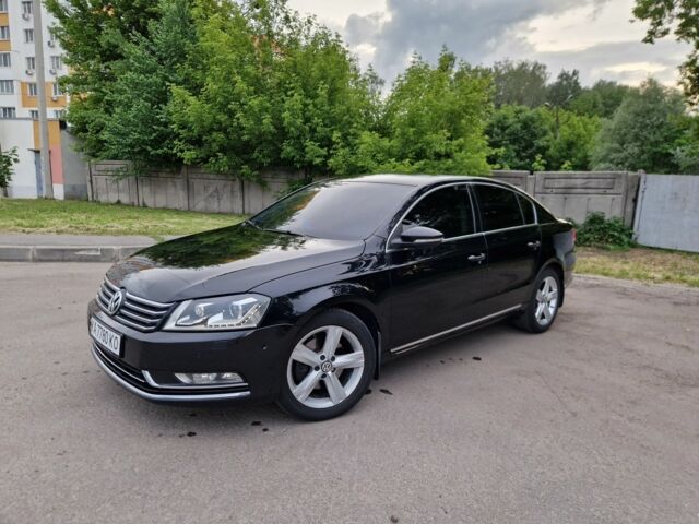 Чорний Фольксваген Пассат, об'ємом двигуна 2 л та пробігом 170 тис. км за 10999 $, фото 3 на Automoto.ua