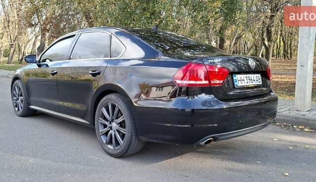 Черный Фольксваген Пассат, объемом двигателя 2.48 л и пробегом 199 тыс. км за 8400 $, фото 4 на Automoto.ua