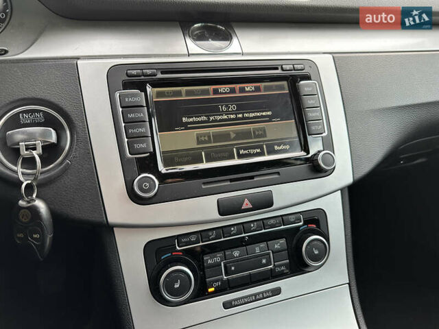 Черный Фольксваген Пассат, объемом двигателя 1.6 л и пробегом 248 тыс. км за 10000 $, фото 14 на Automoto.ua