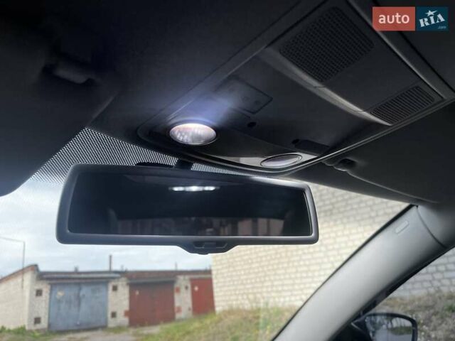Черный Фольксваген Пассат, объемом двигателя 1.8 л и пробегом 233 тыс. км за 10500 $, фото 32 на Automoto.ua
