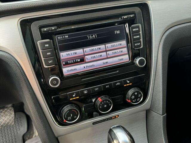 Чорний Фольксваген Пассат, об'ємом двигуна 2.5 л та пробігом 182 тис. км за 8600 $, фото 13 на Automoto.ua