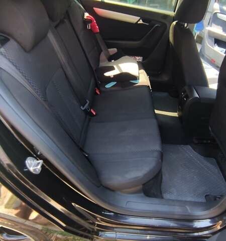 Черный Фольксваген Пассат, объемом двигателя 1.8 л и пробегом 197 тыс. км за 8750 $, фото 15 на Automoto.ua