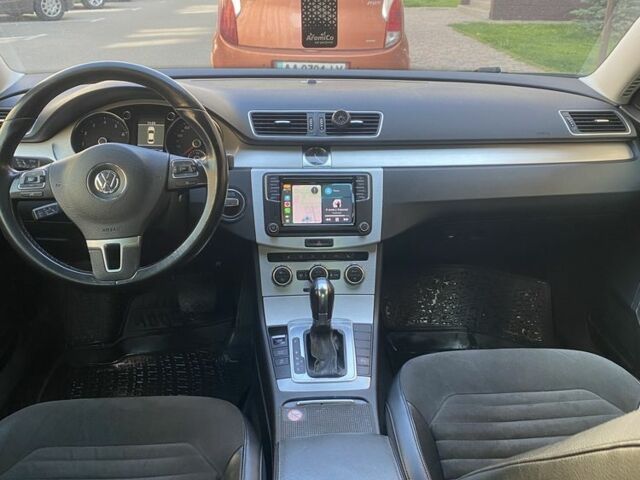 Фольксваген Пассат 2012 в Киеве на Automoto.ua Черный Фольксваген Пассат, объемом двигателя 2 л и пробегом 226 тыс. км за 11999 $, фото 5 на Automoto.ua