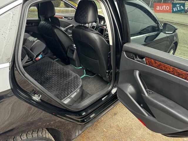 Чорний Фольксваген Пассат, об'ємом двигуна 2.48 л та пробігом 238 тис. км за 9800 $, фото 16 на Automoto.ua