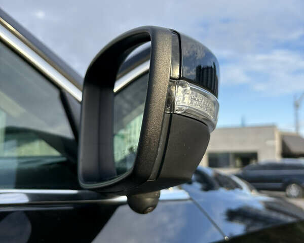 Чорний Фольксваген Пассат, об'ємом двигуна 2.5 л та пробігом 233 тис. км за 9000 $, фото 22 на Automoto.ua