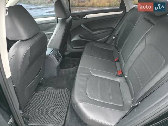 Чорний Фольксваген Пассат, об'ємом двигуна 2.5 л та пробігом 186 тис. км за 10200 $, фото 6 на Automoto.ua