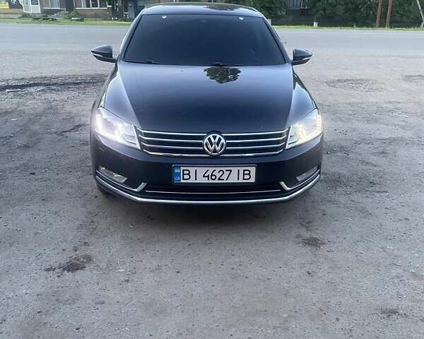 Чорний Фольксваген Пассат, об'ємом двигуна 1.8 л та пробігом 240 тис. км за 11500 $, фото 8 на Automoto.ua