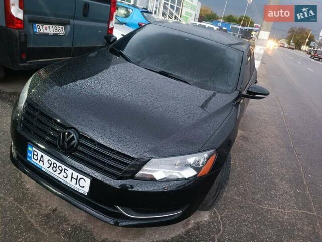Чорний Фольксваген Пассат, об'ємом двигуна 2.48 л та пробігом 229 тис. км за 10350 $, фото 2 на Automoto.ua