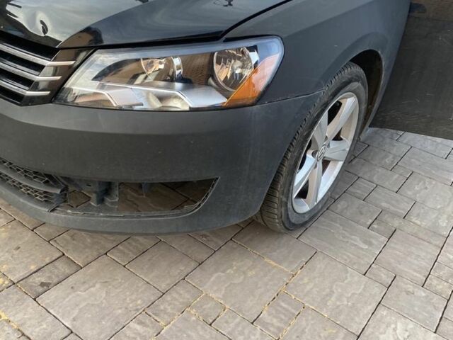 Черный Фольксваген Пассат, объемом двигателя 2.5 л и пробегом 190 тыс. км за 7500 $, фото 10 на Automoto.ua