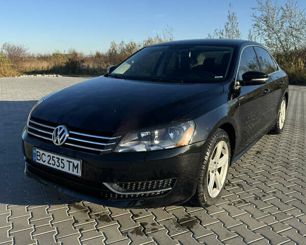 Фольксваген Пассат 2012 в Городке на Automoto.ua Черный Фольксваген Пассат, объемом двигателя 2.48 л и пробегом 288 тыс. км за 9300 $, фото 1 на Automoto.ua