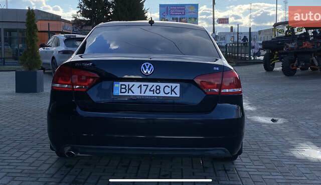 Черный Фольксваген Пассат, объемом двигателя 2.5 л и пробегом 248 тыс. км за 9100 $, фото 5 на Automoto.ua