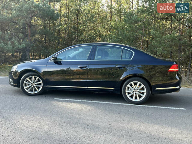 Черный Фольксваген Пассат, объемом двигателя 1.97 л и пробегом 267 тыс. км за 12299 $, фото 26 на Automoto.ua