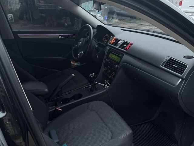 Черный Фольксваген Пассат, объемом двигателя 2.5 л и пробегом 180 тыс. км за 9600 $, фото 5 на Automoto.ua