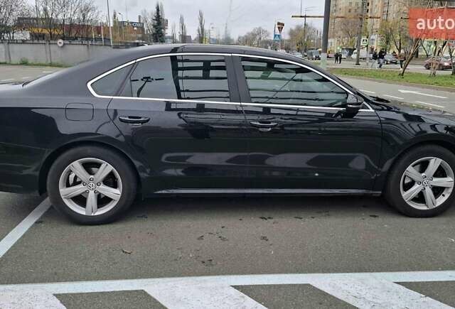 Черный Фольксваген Пассат, объемом двигателя 2.48 л и пробегом 219 тыс. км за 9500 $, фото 5 на Automoto.ua