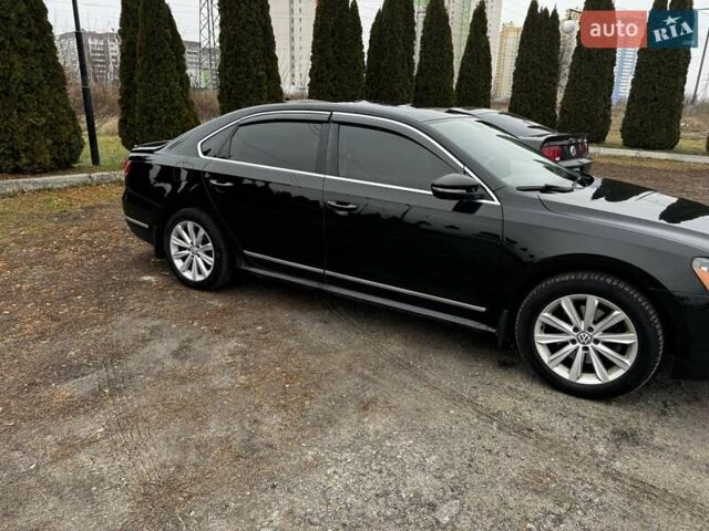 Чорний Фольксваген Пассат, об'ємом двигуна 2.48 л та пробігом 238 тис. км за 9800 $, фото 5 на Automoto.ua