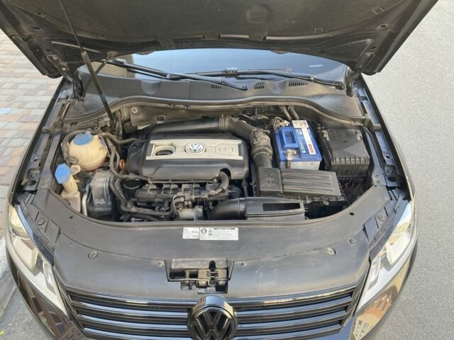 Фольксваген Пассат 2012 в Киеве на Automoto.ua Черный Фольксваген Пассат, объемом двигателя 2 л и пробегом 226 тыс. км за 11999 $, фото 7 на Automoto.ua