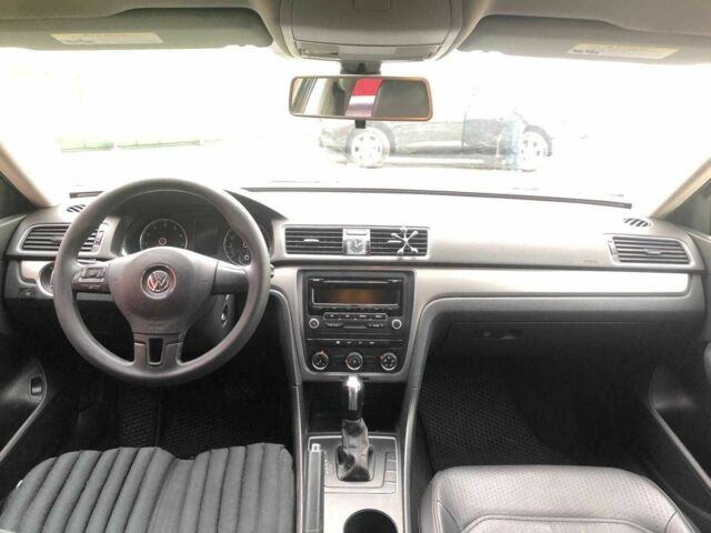 Чорний Фольксваген Пассат, об'ємом двигуна 0 л та пробігом 329 тис. км за 8490 $, фото 12 на Automoto.ua