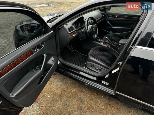 Чорний Фольксваген Пассат, об'ємом двигуна 2.48 л та пробігом 238 тис. км за 9800 $, фото 8 на Automoto.ua