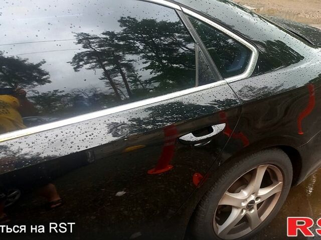 Черный Фольксваген Пассат, объемом двигателя 2.5 л и пробегом 288 тыс. км за 9300 $, фото 3 на Automoto.ua