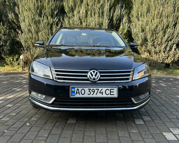 Черный Фольксваген Пассат, объемом двигателя 1.97 л и пробегом 228 тыс. км за 12000 $, фото 1 на Automoto.ua