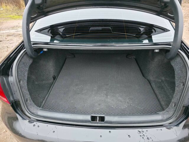 Чорний Фольксваген Пассат, об'ємом двигуна 2.5 л та пробігом 186 тис. км за 10200 $, фото 8 на Automoto.ua