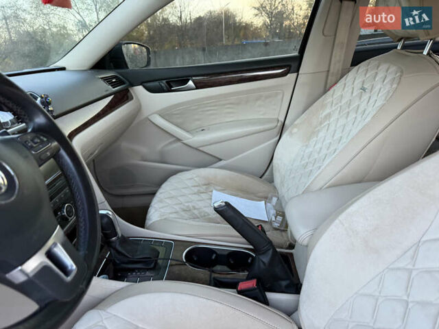 Чорний Фольксваген Пассат, об'ємом двигуна 1.97 л та пробігом 205 тис. км за 5500 $, фото 13 на Automoto.ua