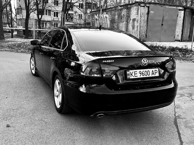 Чорний Фольксваген Пассат, об'ємом двигуна 2.5 л та пробігом 152 тис. км за 12700 $, фото 6 на Automoto.ua