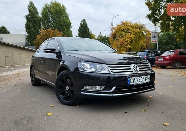 Черный Фольксваген Пассат, объемом двигателя 1.8 л и пробегом 193 тыс. км за 10700 $, фото 8 на Automoto.ua