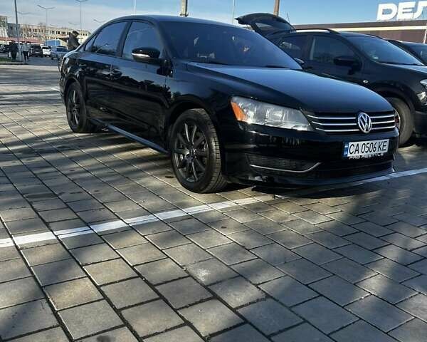 Черный Фольксваген Пассат, объемом двигателя 2.48 л и пробегом 218 тыс. км за 9450 $, фото 1 на Automoto.ua