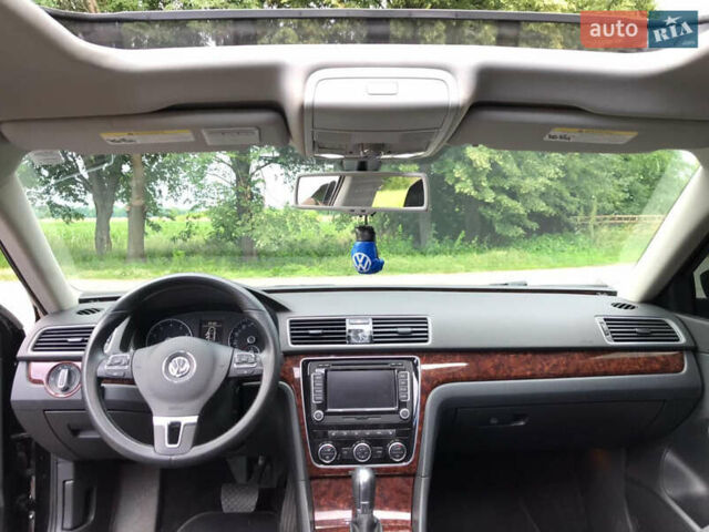 Черный Фольксваген Пассат, объемом двигателя 2.48 л и пробегом 159 тыс. км за 13500 $, фото 29 на Automoto.ua