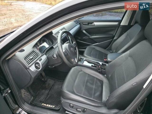 Чорний Фольксваген Пассат, об'ємом двигуна 2.5 л та пробігом 186 тис. км за 10200 $, фото 5 на Automoto.ua