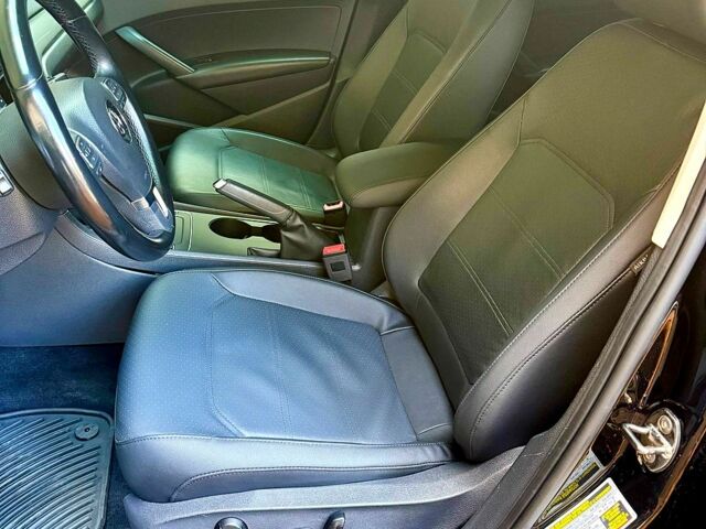 Черный Фольксваген Пассат, объемом двигателя 2.5 л и пробегом 181 тыс. км за 8800 $, фото 7 на Automoto.ua