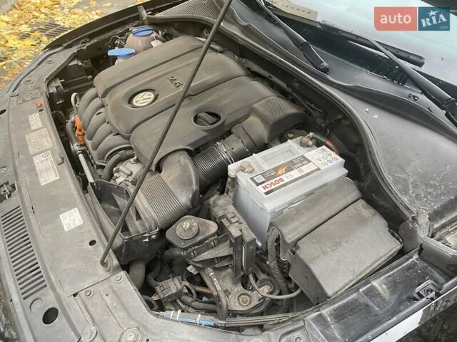 Фольксваген Пассат 2012 в Киеве на Automoto.ua Черный Фольксваген Пассат, объемом двигателя 2.5 л и пробегом 256 тыс. км за 9999 $, фото 13 на Automoto.ua