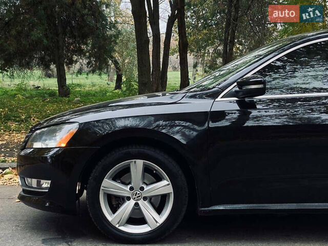 Черный Фольксваген Пассат, объемом двигателя 2.5 л и пробегом 166 тыс. км за 9999 $, фото 3 на Automoto.ua