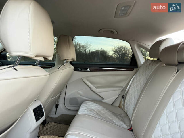 Чорний Фольксваген Пассат, об'ємом двигуна 1.97 л та пробігом 205 тис. км за 5500 $, фото 12 на Automoto.ua