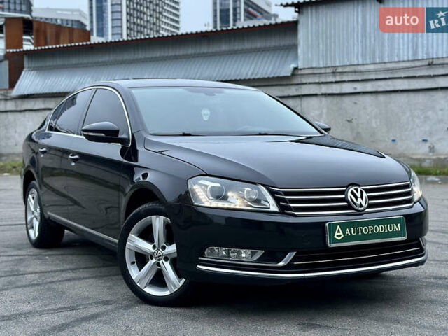 Черный Фольксваген Пассат, объемом двигателя 1.8 л и пробегом 169 тыс. км за 12999 $, фото 37 на Automoto.ua