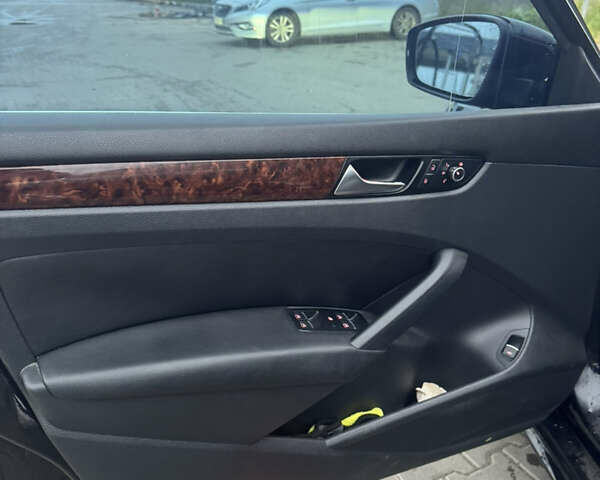 Черный Фольксваген Пассат, объемом двигателя 1.97 л и пробегом 280 тыс. км за 12000 $, фото 15 на Automoto.ua