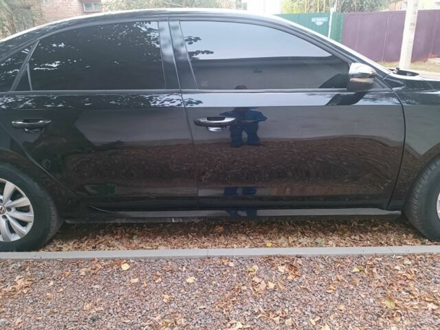 Черный Фольксваген Пассат, объемом двигателя 2.5 л и пробегом 229 тыс. км за 10350 $, фото 12 на Automoto.ua