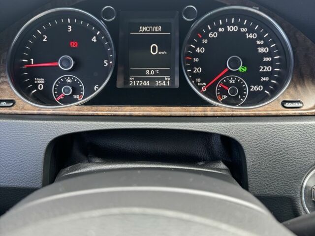 Черный Фольксваген Пассат, объемом двигателя 2 л и пробегом 220 тыс. км за 10700 $, фото 6 на Automoto.ua