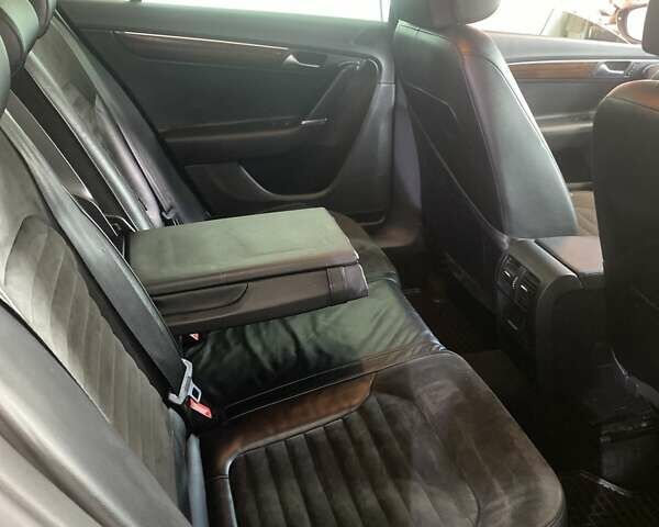 Чорний Фольксваген Пассат, об'ємом двигуна 1.8 л та пробігом 240 тис. км за 11500 $, фото 22 на Automoto.ua