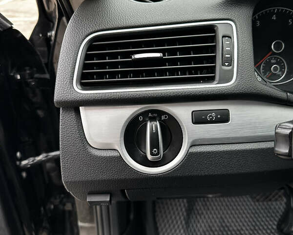 Чорний Фольксваген Пассат, об'ємом двигуна 2.5 л та пробігом 284 тис. км за 6900 $, фото 20 на Automoto.ua