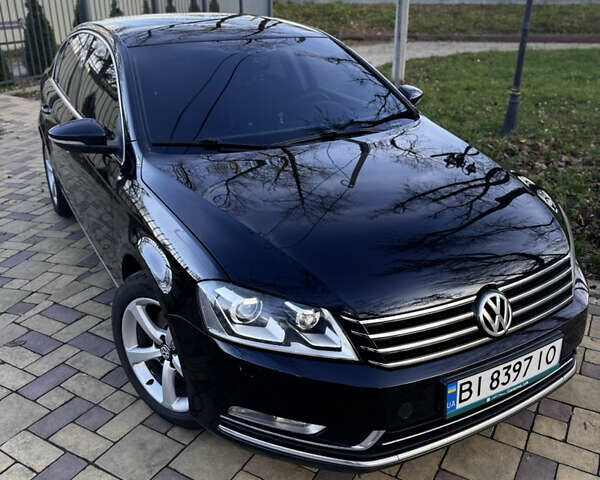 Черный Фольксваген Пассат, объемом двигателя 1.8 л и пробегом 180 тыс. км за 11200 $, фото 1 на Automoto.ua