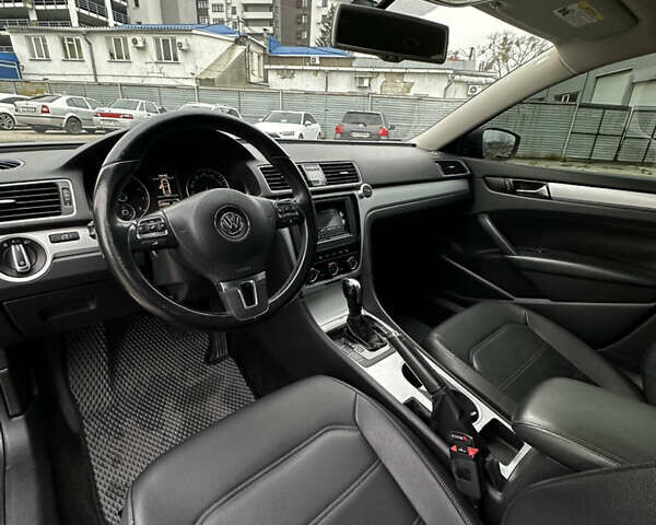 Чорний Фольксваген Пассат, об'ємом двигуна 2.5 л та пробігом 284 тис. км за 6900 $, фото 35 на Automoto.ua