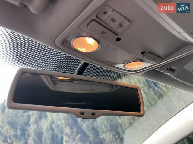 Черный Фольксваген Пассат, объемом двигателя 1.97 л и пробегом 228 тыс. км за 12000 $, фото 51 на Automoto.ua