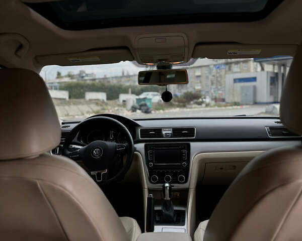 Черный Фольксваген Пассат, объемом двигателя 2.5 л и пробегом 174 тыс. км за 10500 $, фото 23 на Automoto.ua