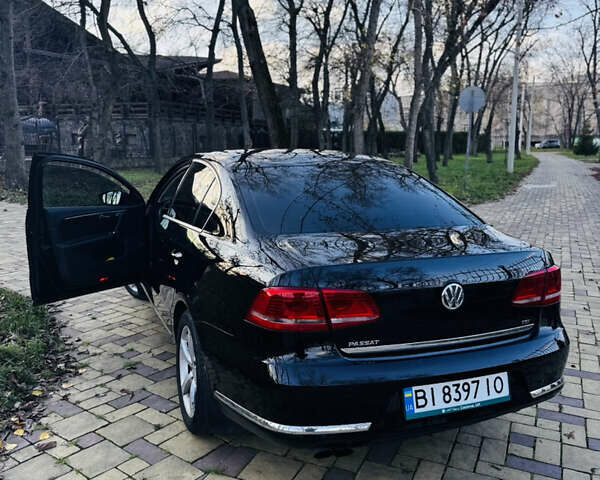 Черный Фольксваген Пассат, объемом двигателя 1.8 л и пробегом 180 тыс. км за 11200 $, фото 11 на Automoto.ua